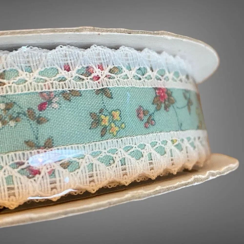 Vintage Cottage Core Ribbon Lace Edge 20 yards